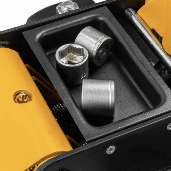 JCB 3 Tonne Low-Profile Double-Pump Trolley Jack JCB-TH33013